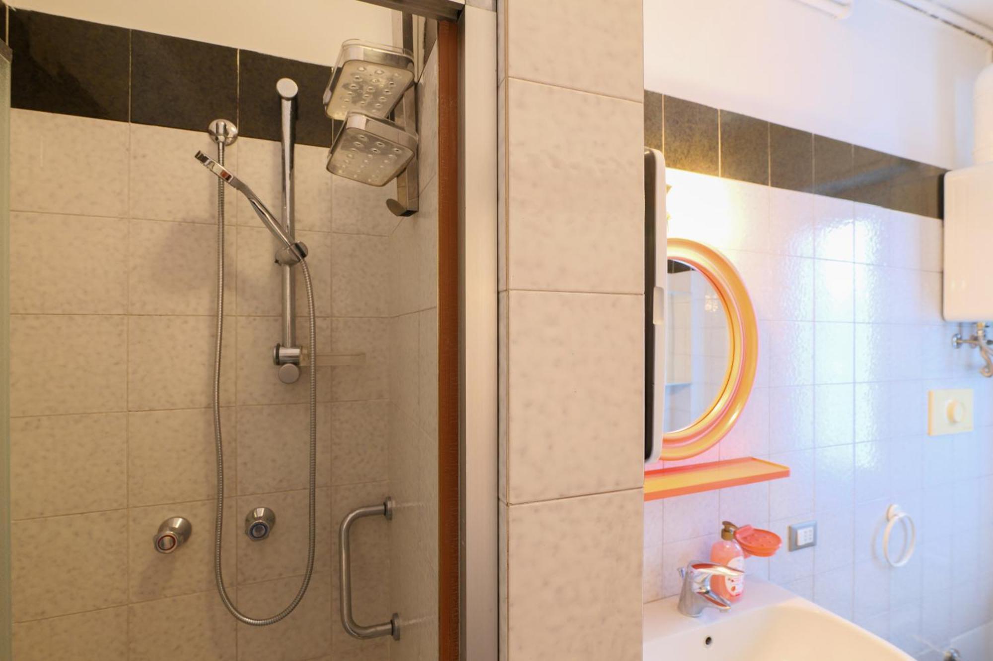 Appartement Primopiano - Savona B *
